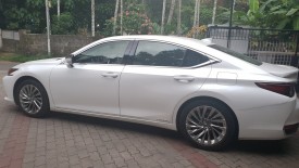 Lexus ES300h