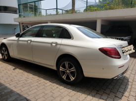 MERCEDES BENZ E220d